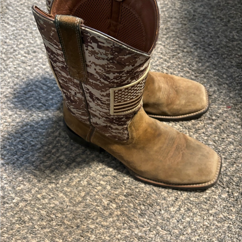 ariat cowboy boots